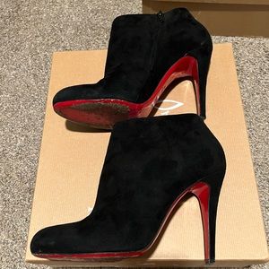Christian Louboutin Belle 100 black suede bootie sz 39/US8